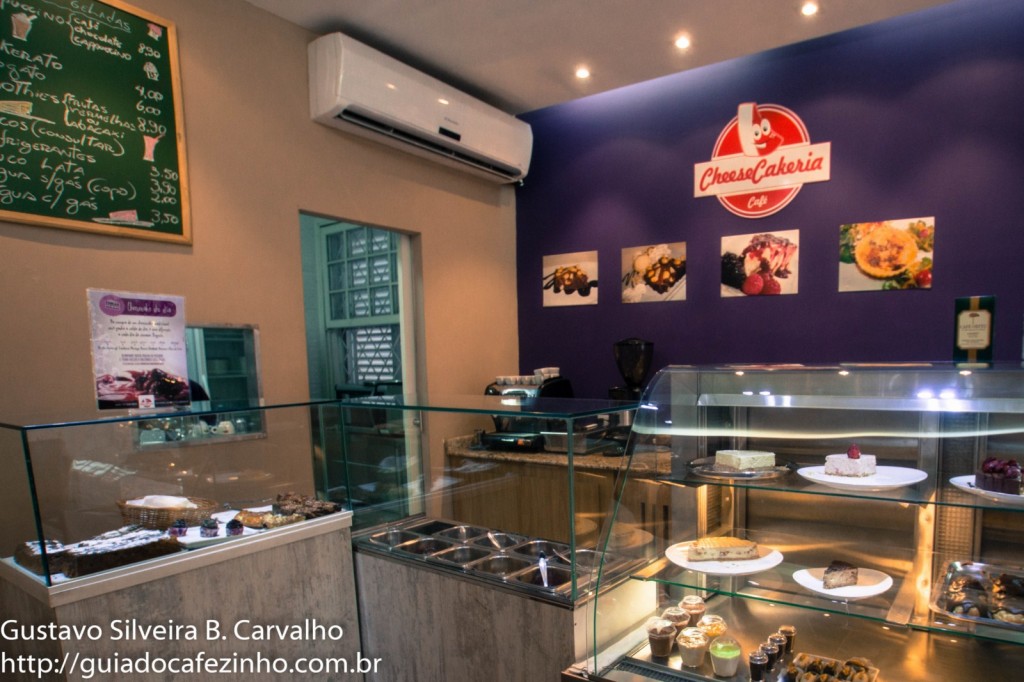CheeseCakeria Café