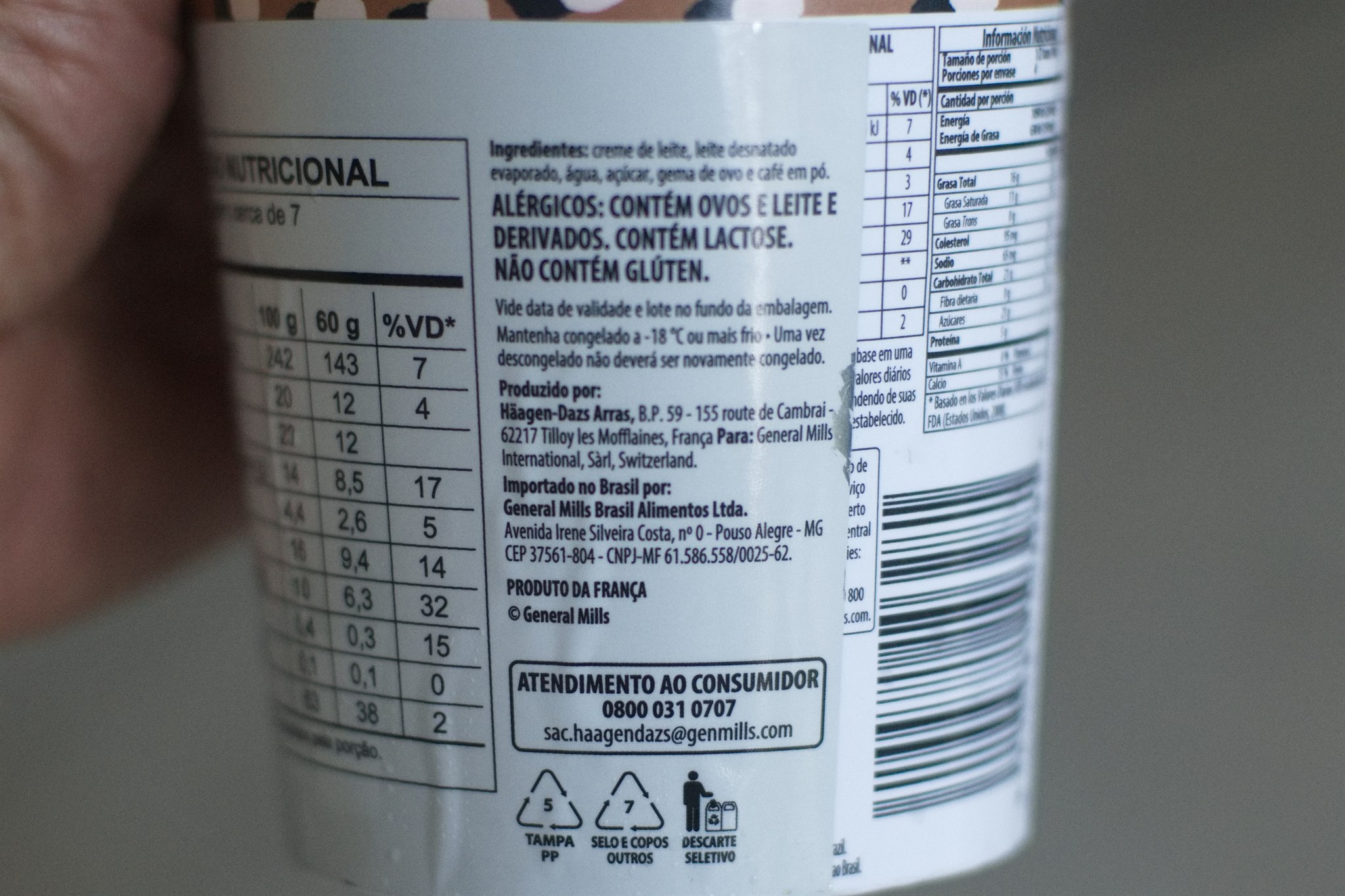 Rótulo do sorvete de café Häagen-Dazs com a lista de ingredientes